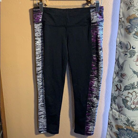 Lucy Crop Leggings Size S - Picture 2 of 12